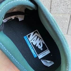 vans chukka low trekking green